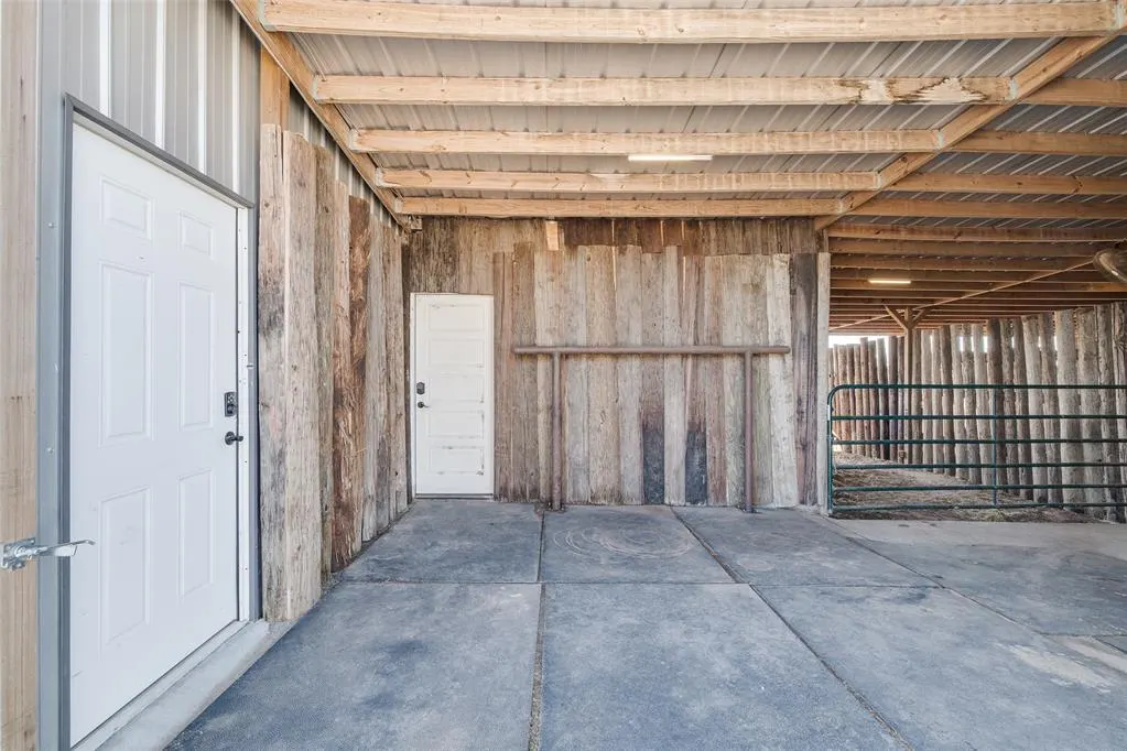 Photo 34 — 1521 N Council Road, Crescent, OK 73028