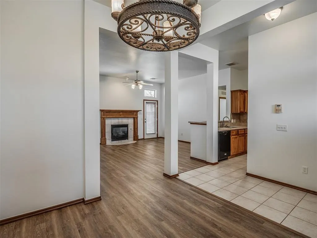Photo 6 — 2409 NW 164th Terrace, Edmond, OK 73013