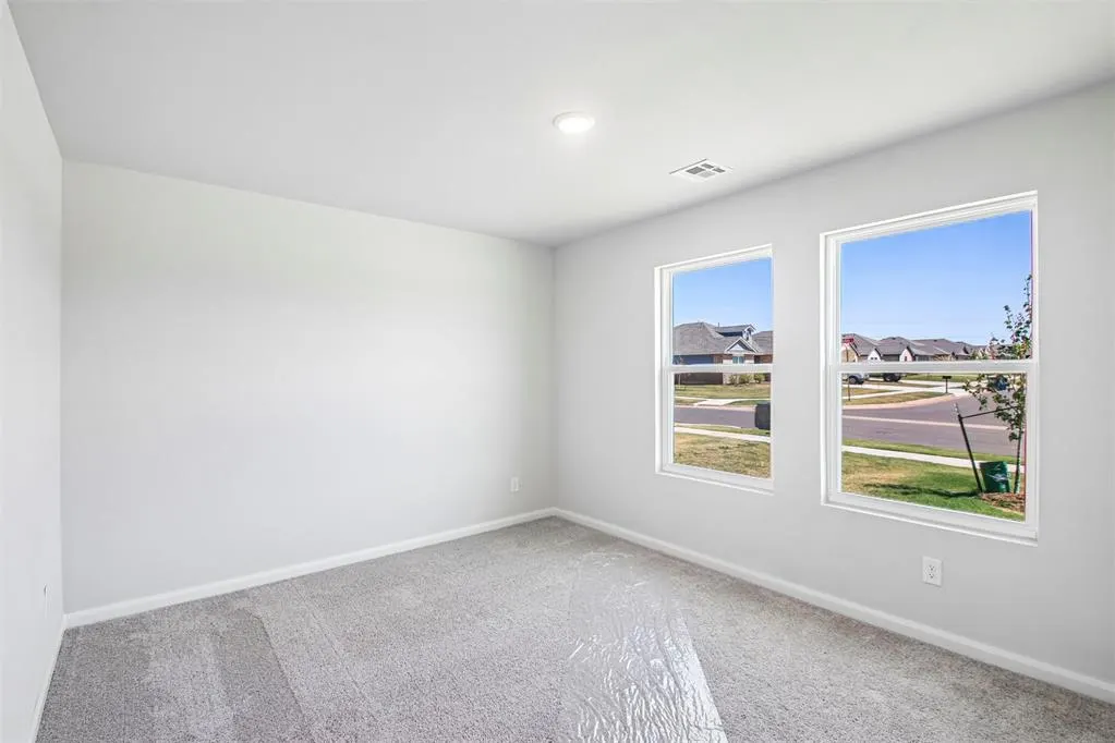 Photo 27 — 937 S Buffalo Lane, Mustang, OK 73064
