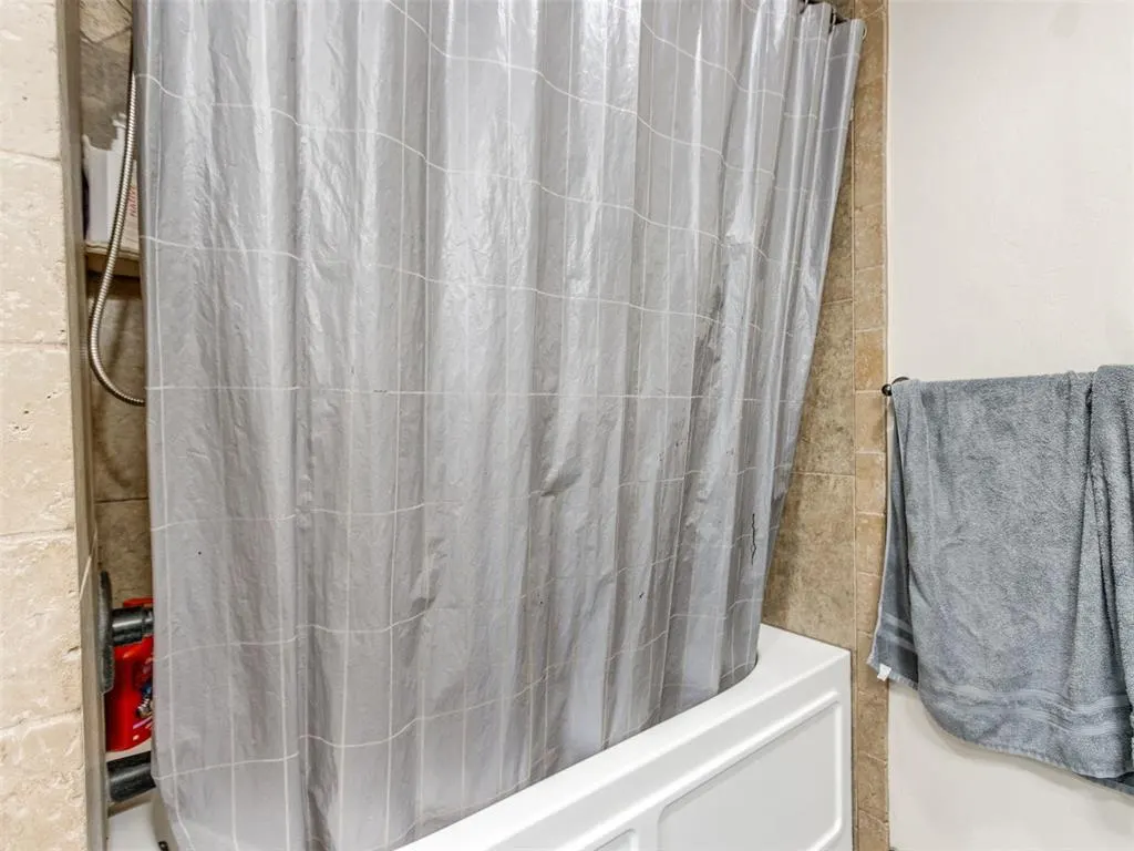 Photo 29 — 809 SW 8th Street, Moore, OK 73160