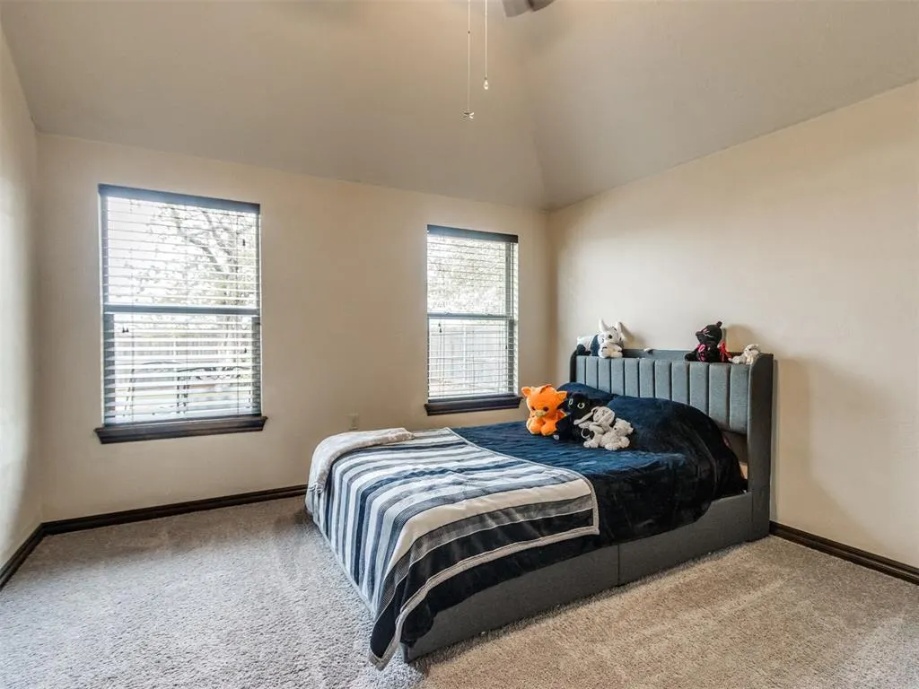 Photo 31 — 809 SW 8th Street, Moore, OK 73160