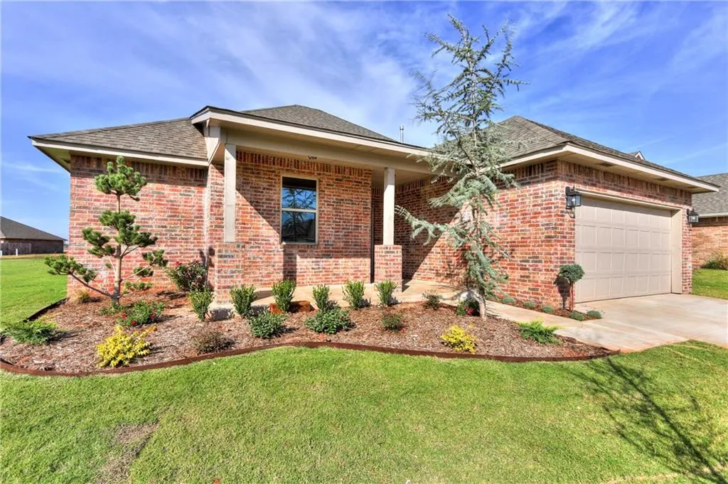 Photo 2 — 7217 NW 145th Street, Oklahoma City, OK 73142