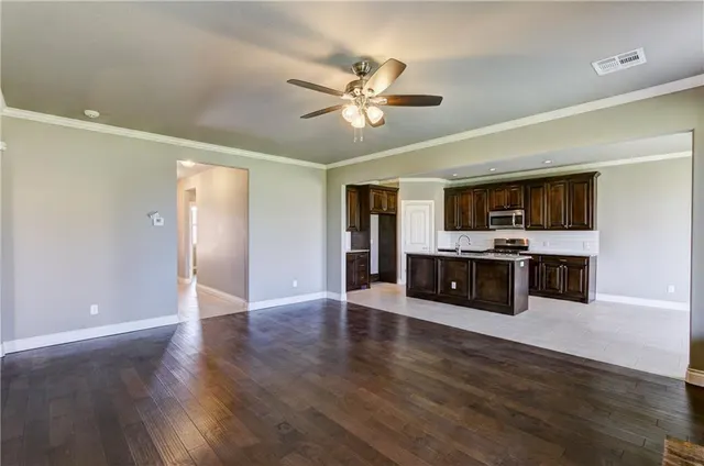 Photo 7 — 7217 NW 145th Street, Oklahoma City, OK 73142
