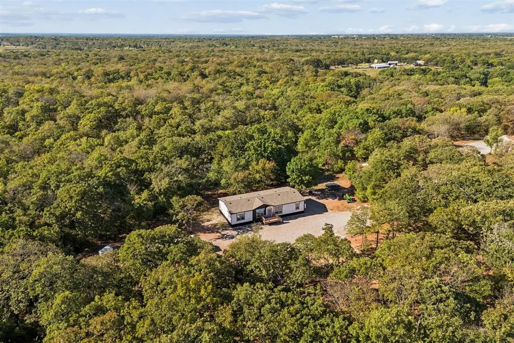 Photo 2 — 44501 Avoca Road, Asher, OK 74826