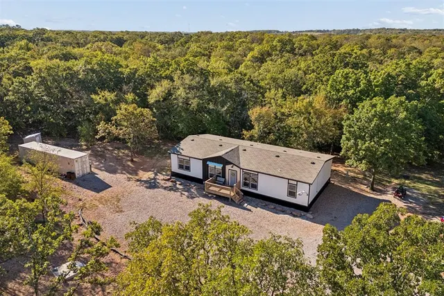 Photo 4 — 44501 Avoca Road, Asher, OK 74826