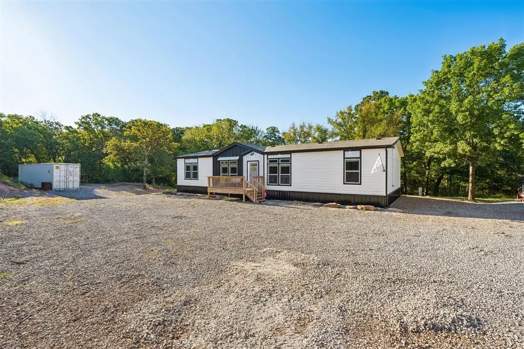 Photo 8 — 44501 Avoca Road, Asher, OK 74826