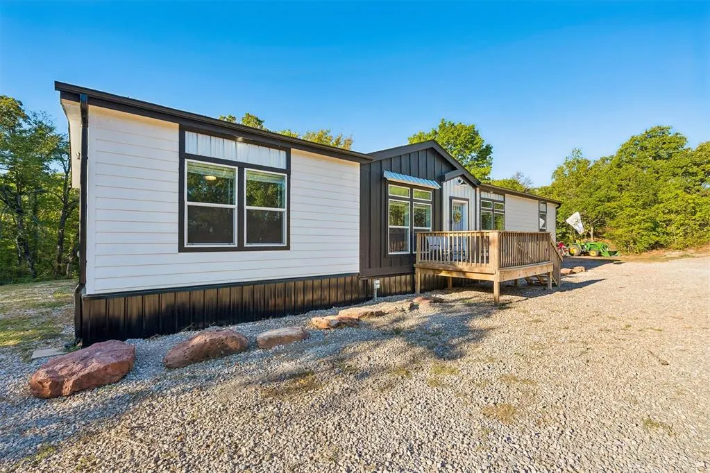 Photo 9 — 44501 Avoca Road, Asher, OK 74826