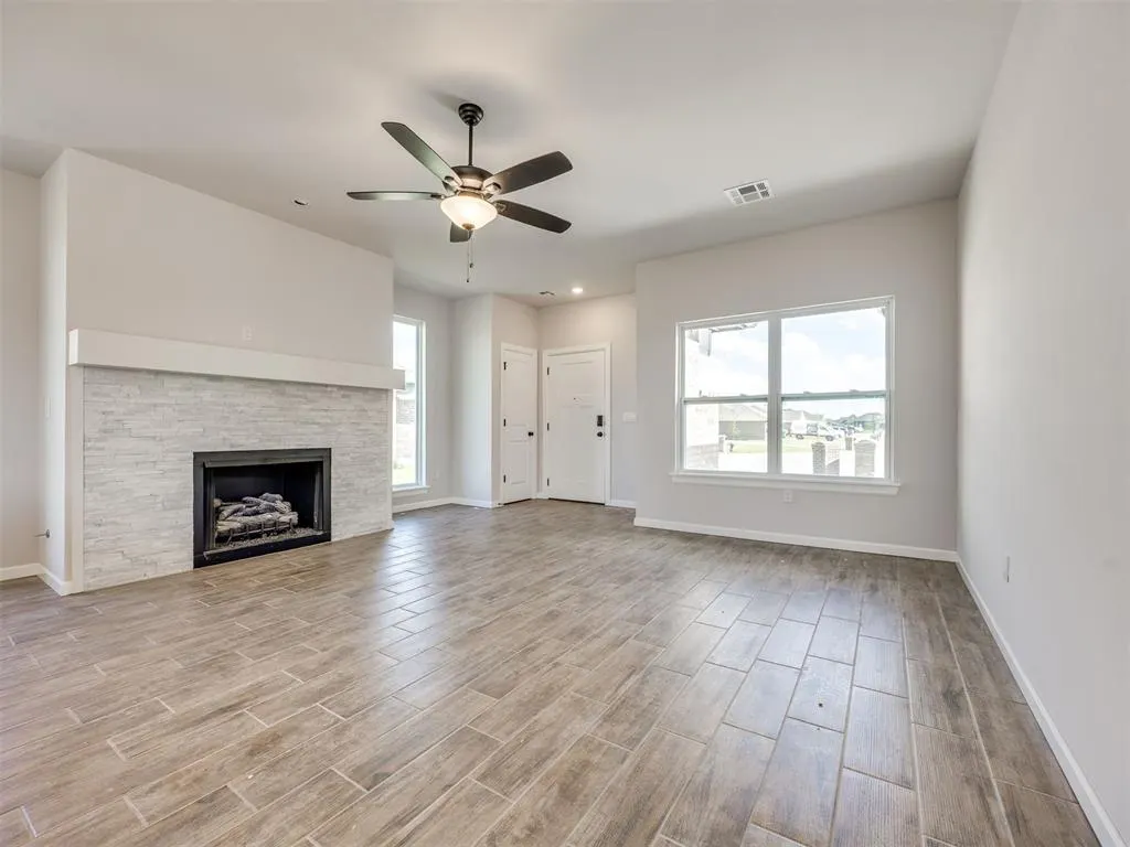 Photo 4 — 1671 Bloomington Court, Newcastle, OK 73065