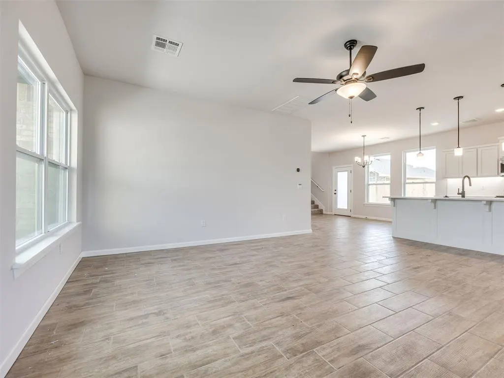Photo 10 — 1671 Bloomington Court, Newcastle, OK 73065