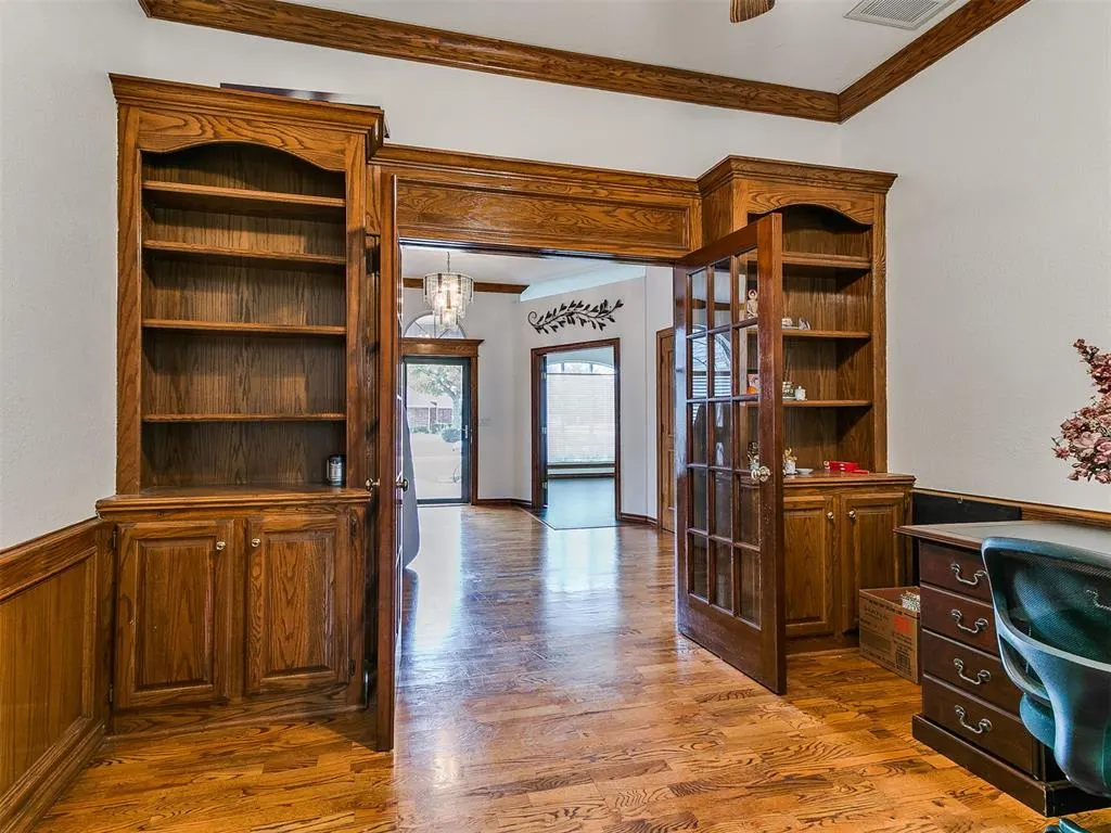 Photo 16 — 2413 Villa Lante Circle, Oklahoma City, OK 73170