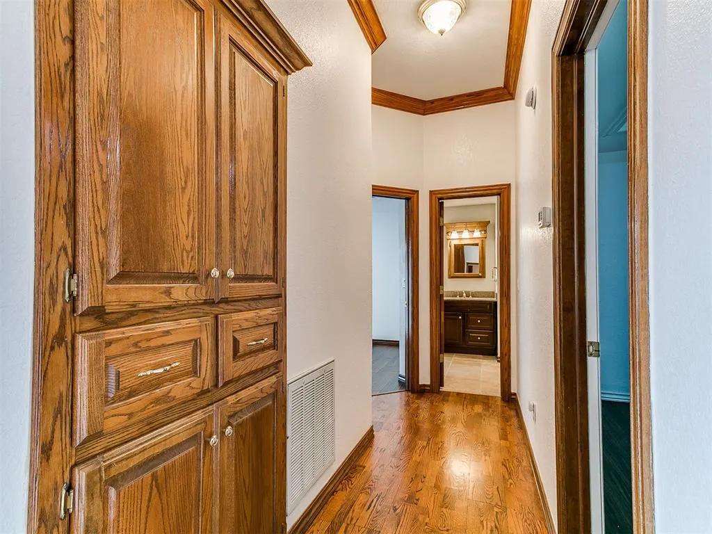 Photo 30 — 2413 Villa Lante Circle, Oklahoma City, OK 73170