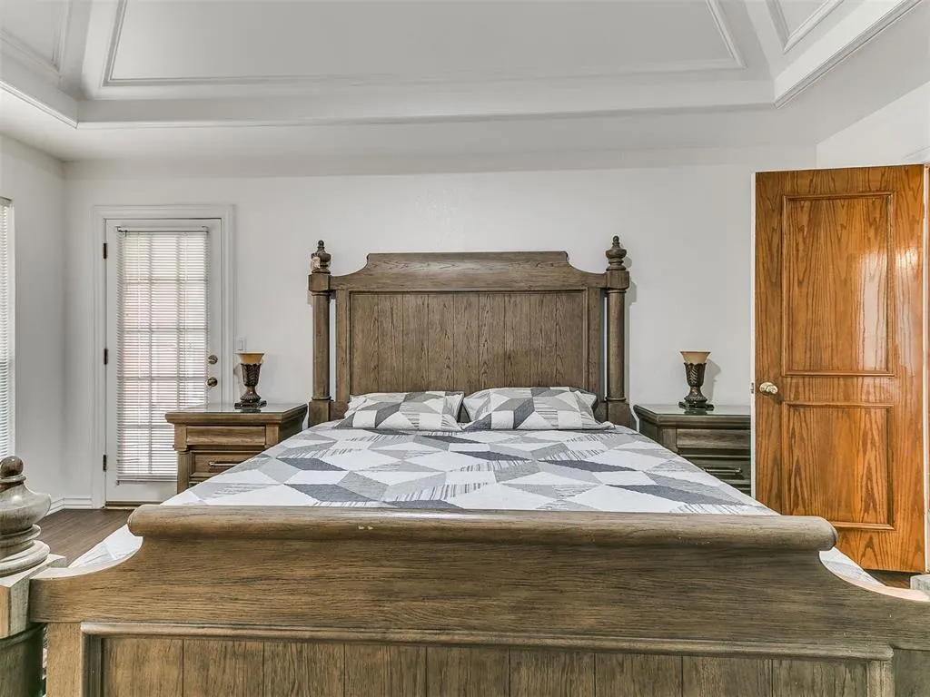Photo 32 — 2413 Villa Lante Circle, Oklahoma City, OK 73170