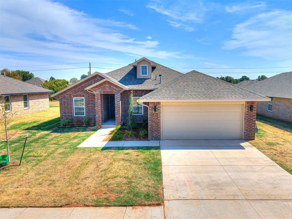 Front exterior — 7620 Windstone Drive, Oklahoma City, OK 73132