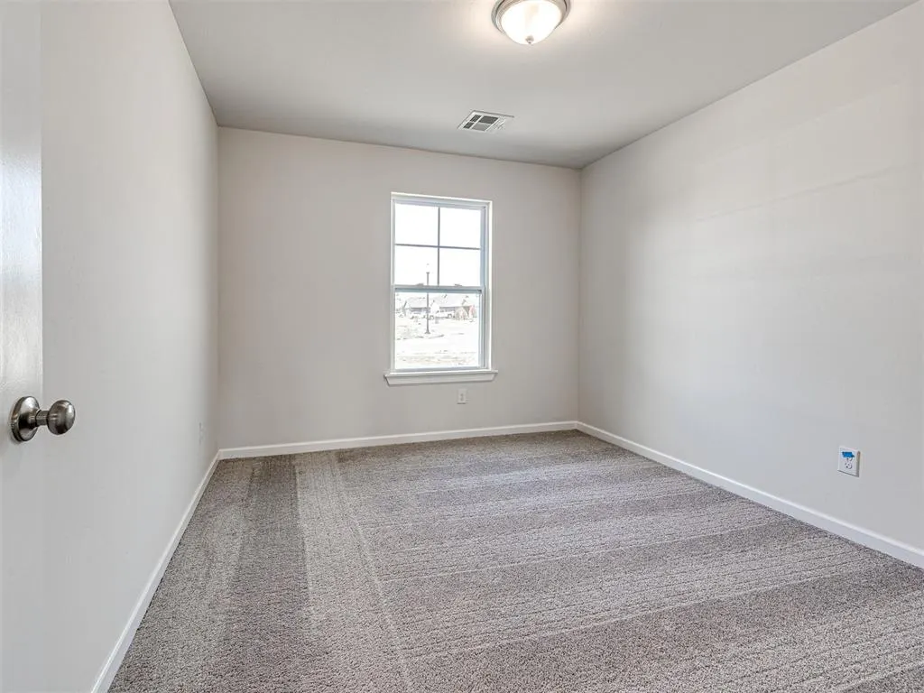Photo 29 — 7620 Windstone Drive, Oklahoma City, OK 73132