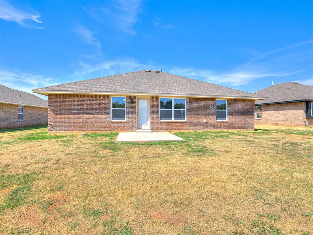 Photo 38 — 7620 Windstone Drive, Oklahoma City, OK 73132