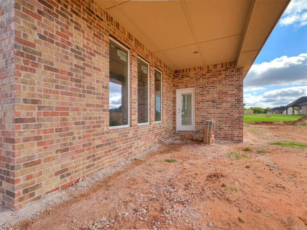 Photo 26 — 2228 W Sunset Drive, Mustang, OK 73064