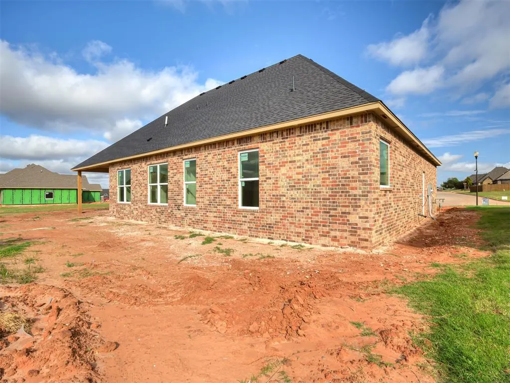 Photo 27 — 2228 W Sunset Drive, Mustang, OK 73064