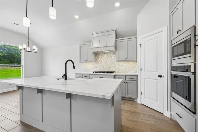 Photo 8 — 1312 Lighthorsemen Way, Choctaw, OK 73020