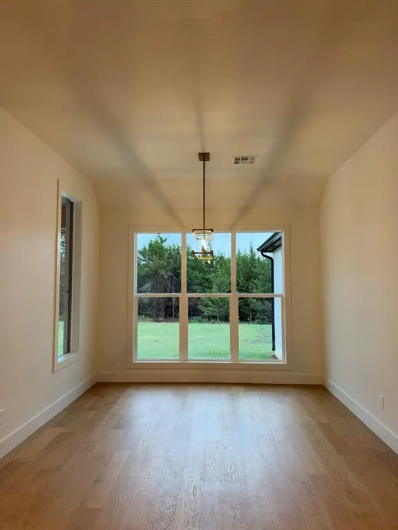 Photo 14 — 21288 Reserve Circle, Harrah, OK 73045