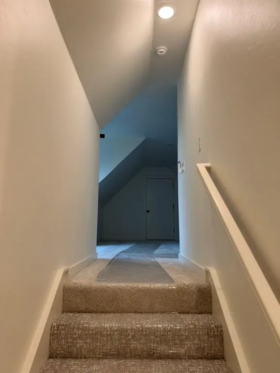 Photo 16 — 21288 Reserve Circle, Harrah, OK 73045