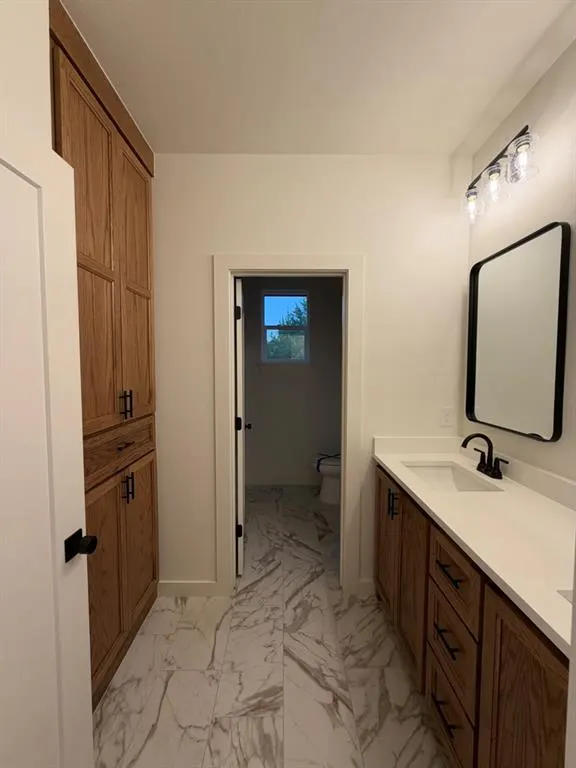 Photo 42 — 21288 Reserve Circle, Harrah, OK 73045