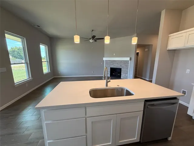 Photo 3 — 7616 Windstone Drive, Oklahoma City, OK 73132