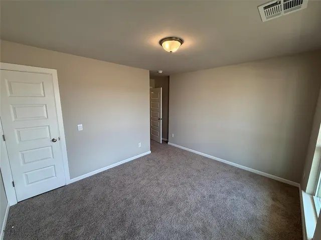 Photo 4 — 7616 Windstone Drive, Oklahoma City, OK 73132