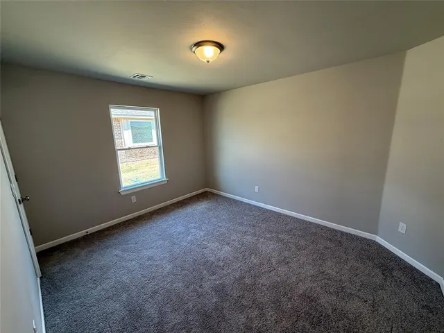 Photo 6 — 7616 Windstone Drive, Oklahoma City, OK 73132