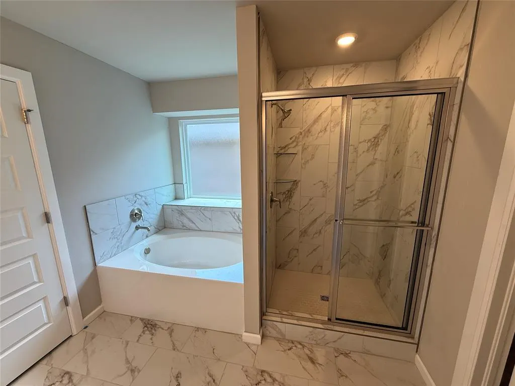 Photo 8 — 7616 Windstone Drive, Oklahoma City, OK 73132