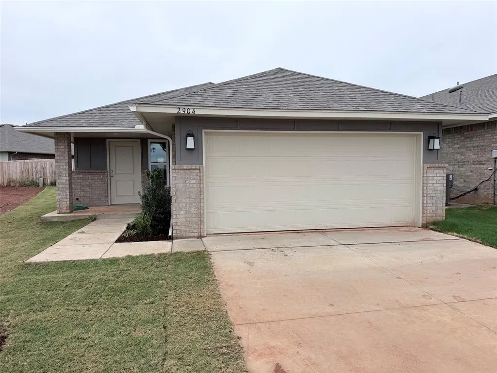 Front exterior — 2904 NW 196th Place, Edmond, OK 73012