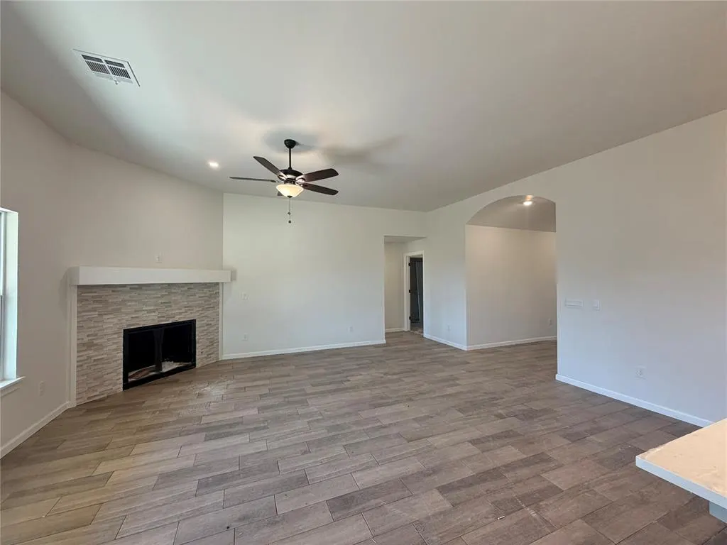 Photo 2 — 1200 Blackjack Creek Drive, Yukon, OK 73099