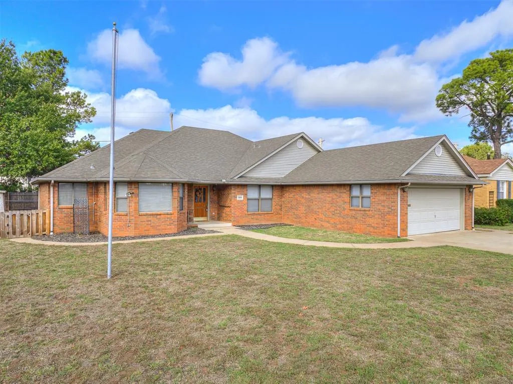 Photo 41 — 1824 N Philadelphia Avenue, Shawnee, OK 74804