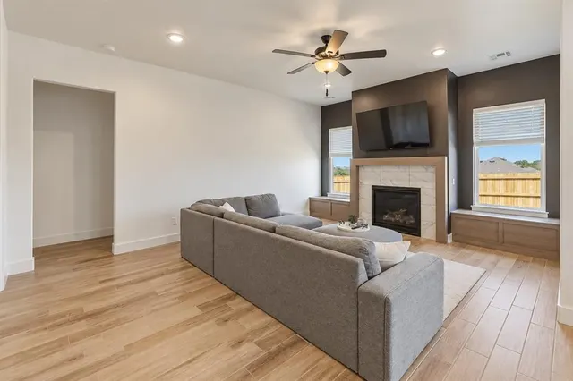 Photo 4 — 149 Sage Brush Way, Edmond, OK 73025