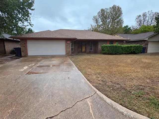Front exterior — 11517 Bel Air Place, Oklahoma City, OK 73120
