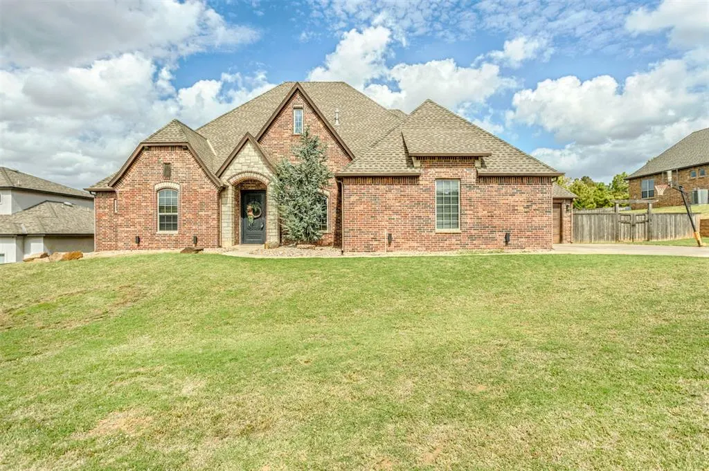 Photo 2 — 1663 NW 35th Terrace, Newcastle, OK 73065