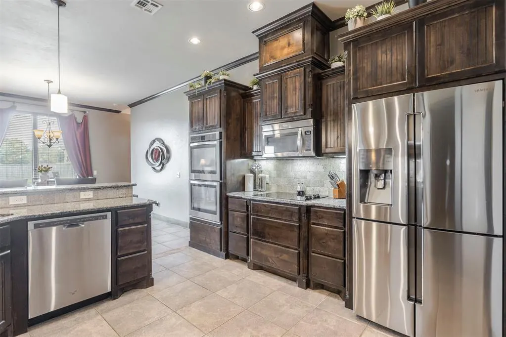 Photo 9 — 1663 NW 35th Terrace, Newcastle, OK 73065