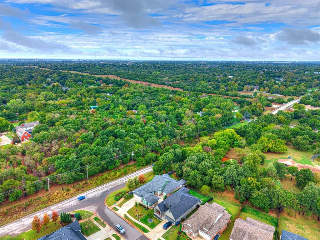 Photo 42 — 4301 NE 125th Court, Edmond, OK 73013
