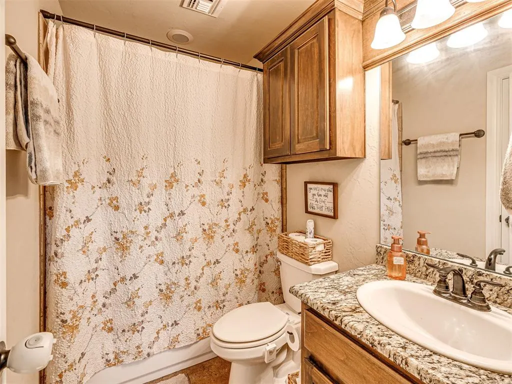 Photo 14 — 1825 Shady Lane, Edmond, OK 73003
