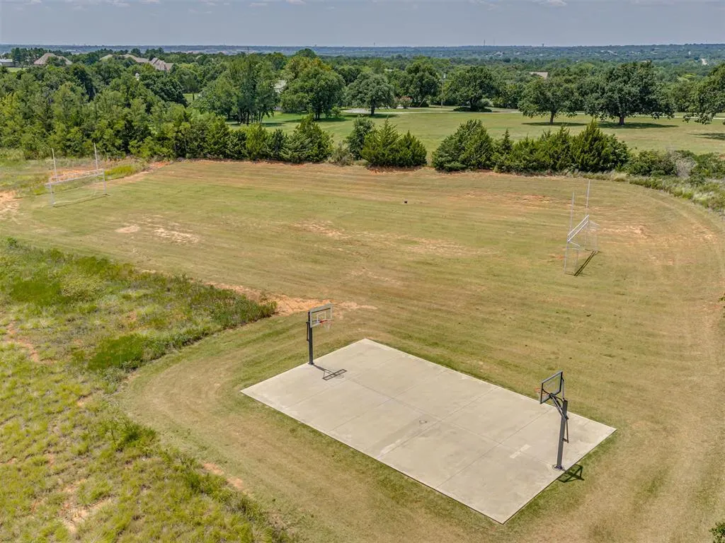Photo 42 — 8433 Lambert Way, Edmond, OK 73034