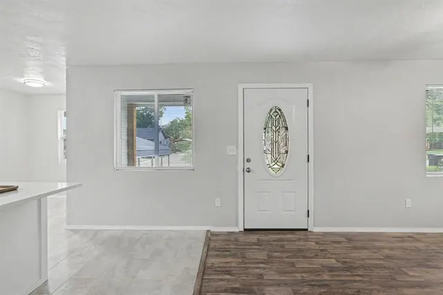 Photo 4 — 3617 NW 13th Street, Oklahoma City, OK 73107