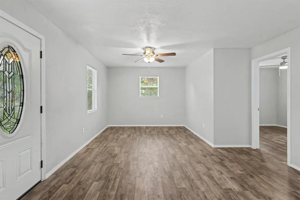 Photo 6 — 3617 NW 13th Street, Oklahoma City, OK 73107