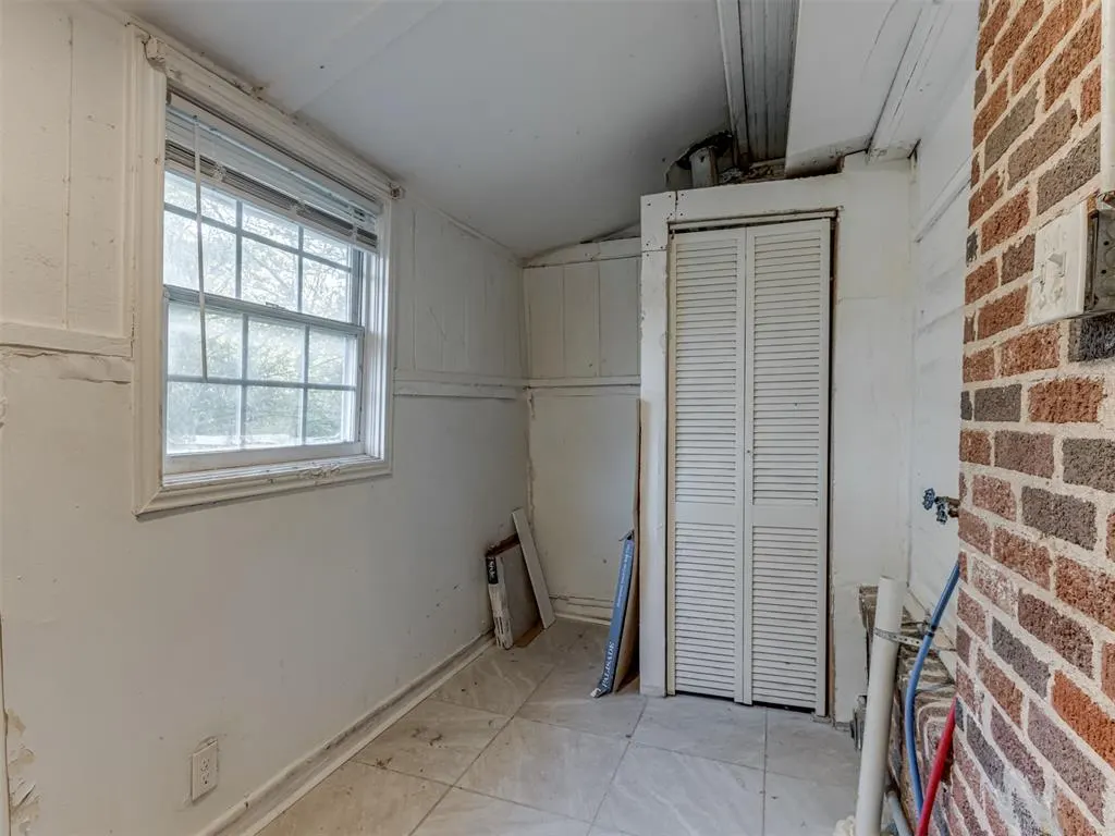 Photo 11 — 1609 NE 18th Street, Oklahoma City, OK 73111