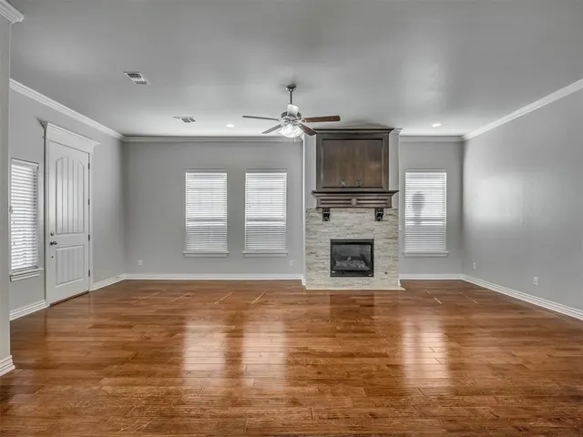 Photo 5 — 120 Rue De Montserrat, Norman, OK 73071