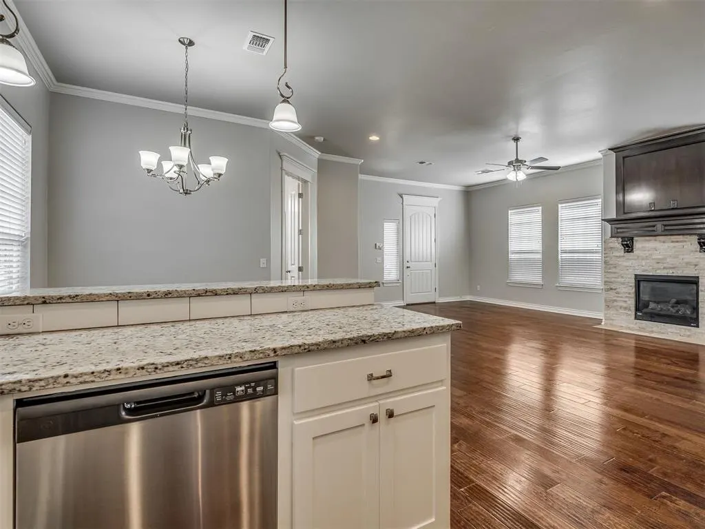 Photo 10 — 120 Rue De Montserrat, Norman, OK 73071