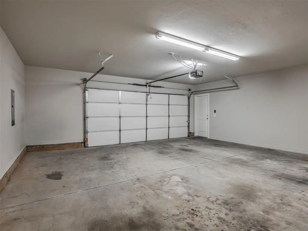Photo 36 — 120 Rue De Montserrat, Norman, OK 73071