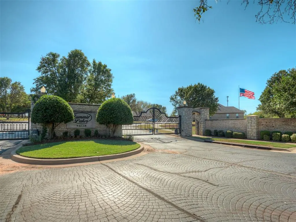 Photo 40 — 120 Rue De Montserrat, Norman, OK 73071