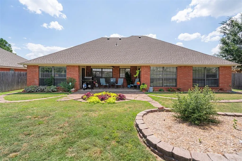 Photo 40 — 3917 Nicole Circle, Norman, OK 73072