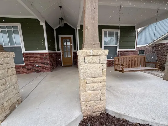 Photo 2 — 3600 Pavilion Place, Edmond, OK 73034