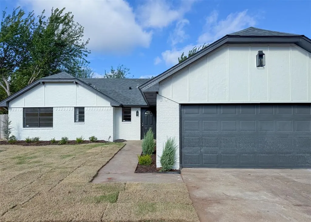 Front exterior — 8813 Rambling Road, Oklahoma City, OK 73132