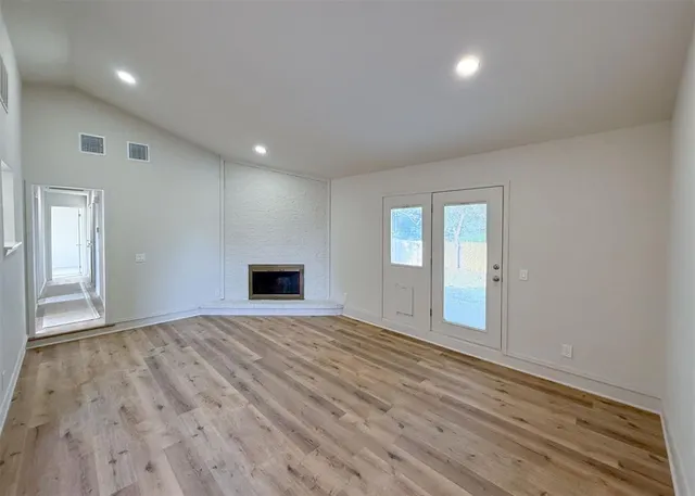 Photo 7 — 8813 Rambling Road, Oklahoma City, OK 73132